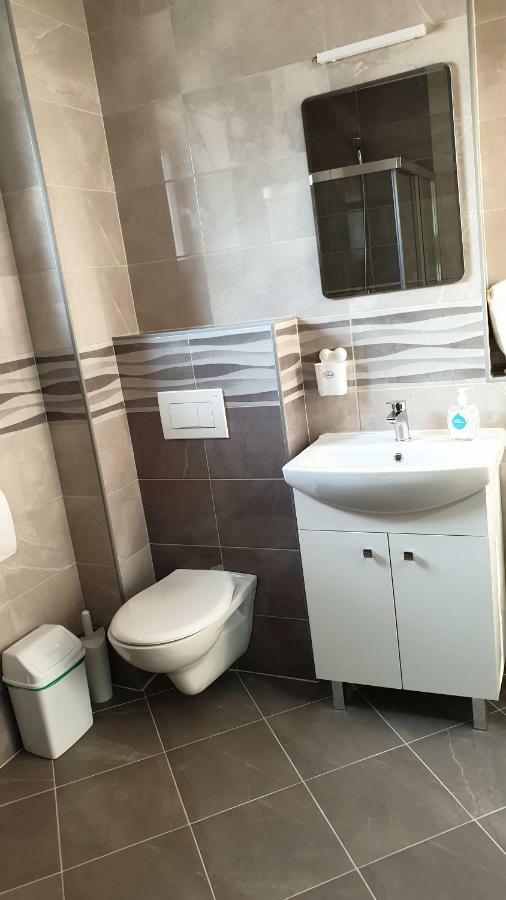 Apartments In City Center クマノヴォ エクステリア 写真