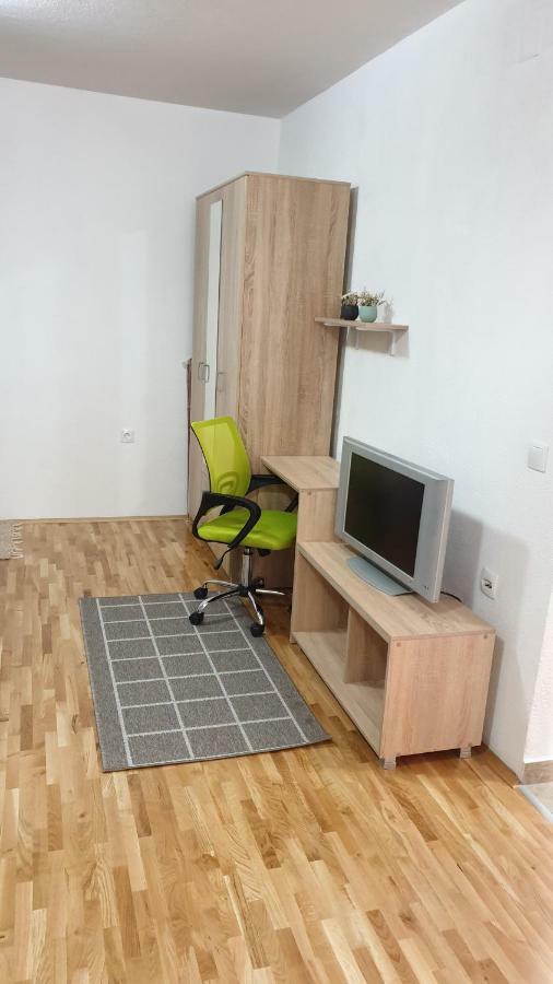 Apartments In City Center クマノヴォ エクステリア 写真