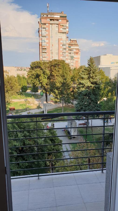 Apartments In City Center クマノヴォ エクステリア 写真
